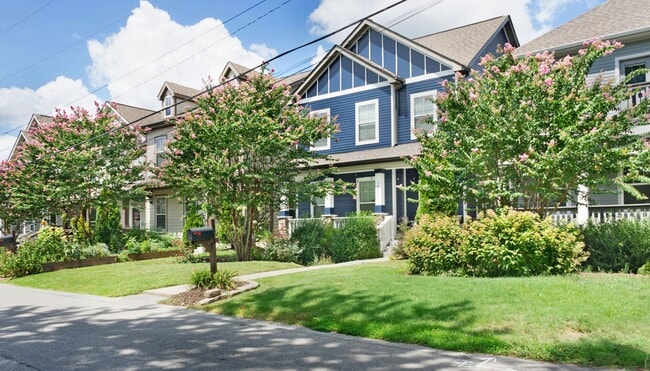Primary Photo - Charming FURNISHED East Nashville Home-181...