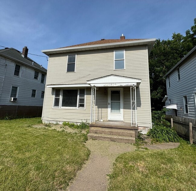 Primary Photo - Charming 2-Story Home in Moline!