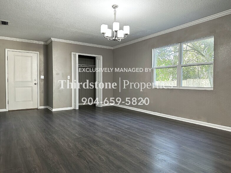 Building Photo - 854 Bunker Hill Blvd