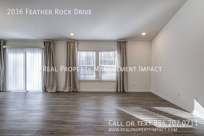 Building Photo - 2036 Feather Rock Dr
