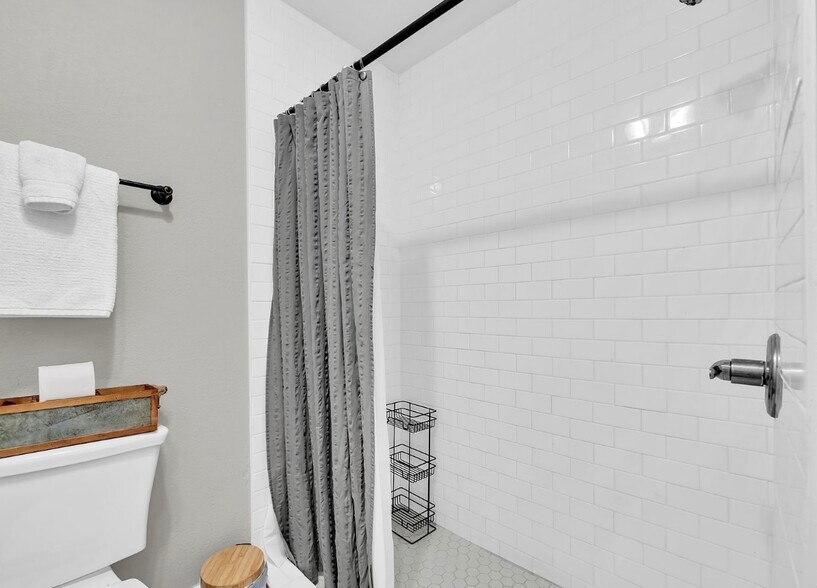 Building Photo - 400 Rhonda Kay Ct