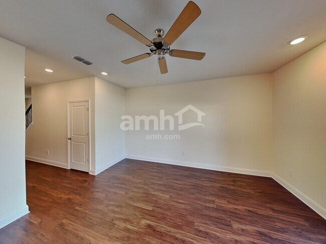 Building Photo - 2563 Spring Moss Ct