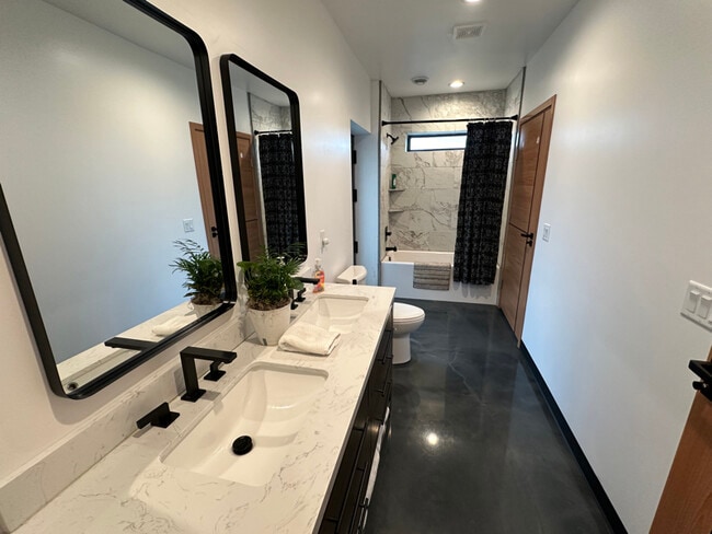 Building Photo - 3615 200th St E