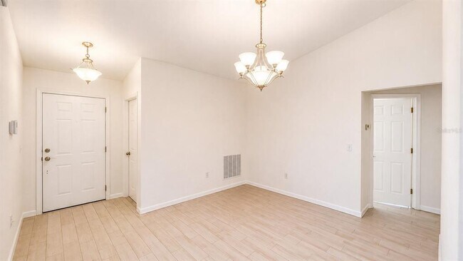 Building Photo - 4729 Mandolin Loop