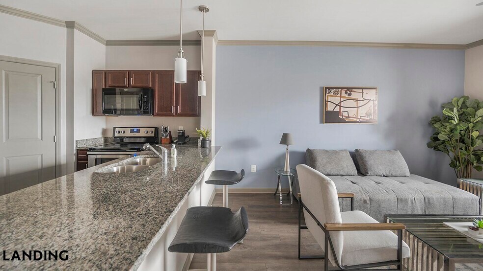 Building Photo - 225 Walden Village Ln