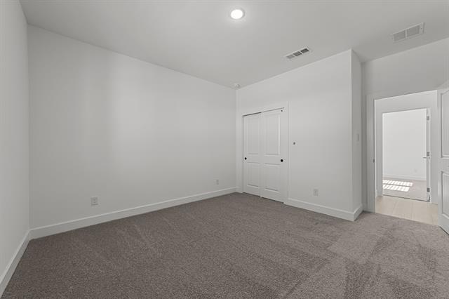 Building Photo - 2031 Roaring Frk Dr