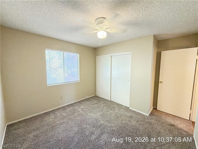 Building Photo - 705 Rock Springs Dr