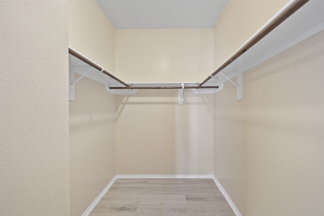 Building Photo - 19022 Wild Yaupon Dr