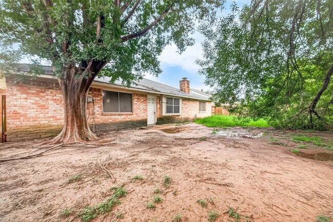 Building Photo - 7214 Addicks Clodine Rd