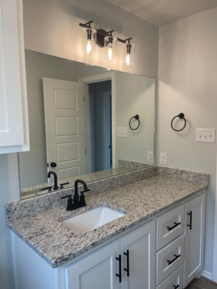 Building Photo - 3631 120th St