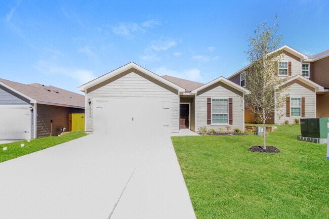 Building Photo - 26836 Steinbeck Dr