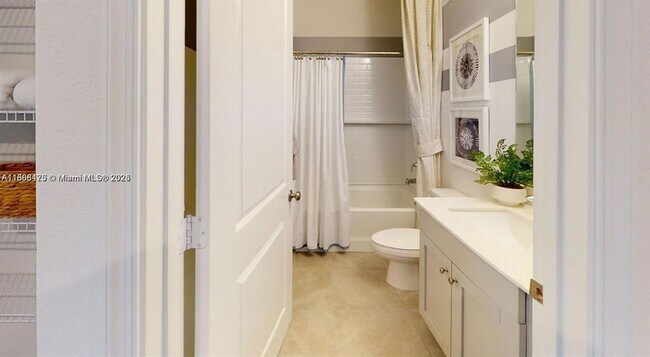 Building Photo - 10241 SW Newberry Ave