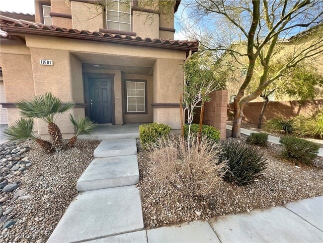 Building Photo - 11601 Giles St