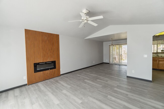 Building Photo - Single Family Home in Spokane Valley!!