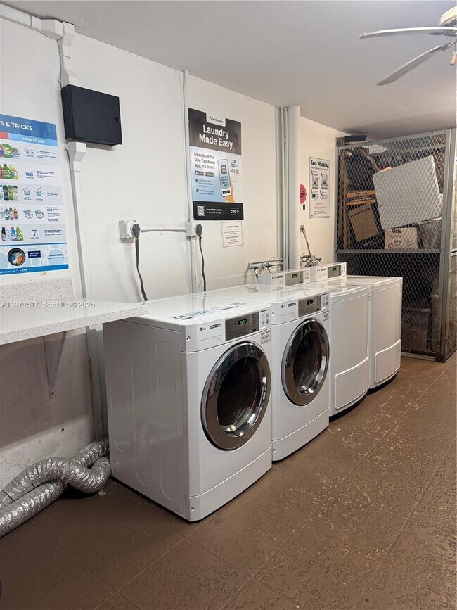 Building Photo - 200 SW 132nd Way