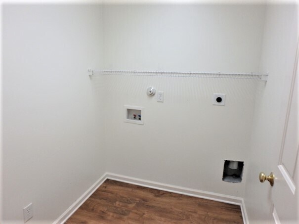 Building Photo - 6912 Springer Rd