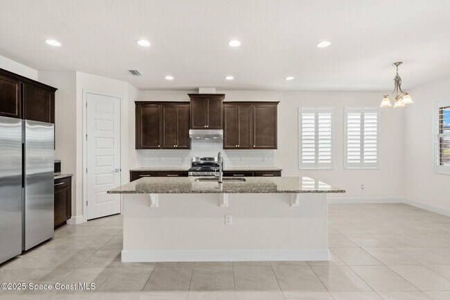 Building Photo - 2999 Pangea Cir