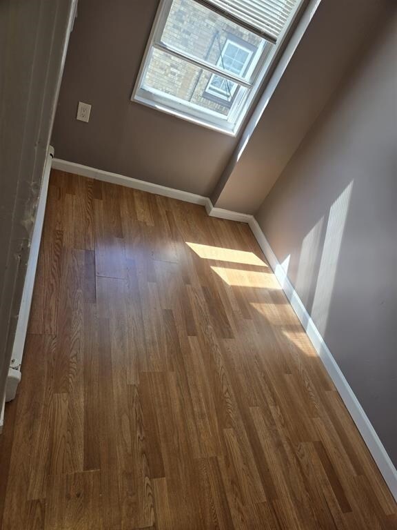 Building Photo - 401 4th St