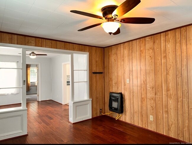 Building Photo - 22 Hodge Ave