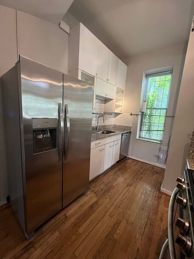 Building Photo - 1701 New Jersey Ave NW