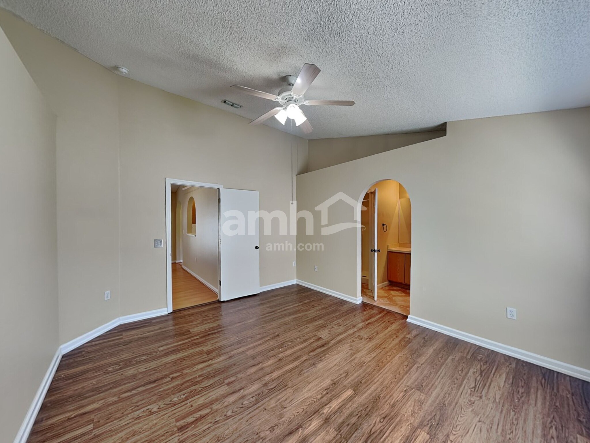 Building Photo - 116 Placid Woods Ct