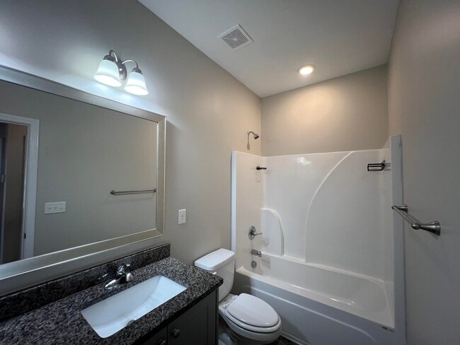 Building Photo - 4017 Pensacola Way