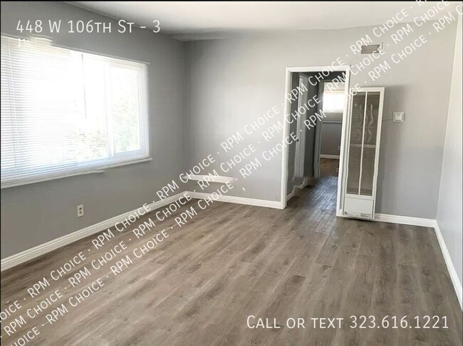 Building Photo - Quiet 1bd/1ba 2nd Floor Unit in small complex