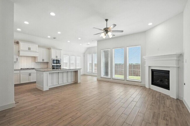 Building Photo - 1101 Briar Oak Ln