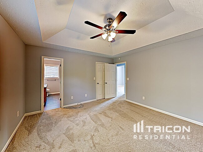 Building Photo - 180 Iris Glen Dallas GA