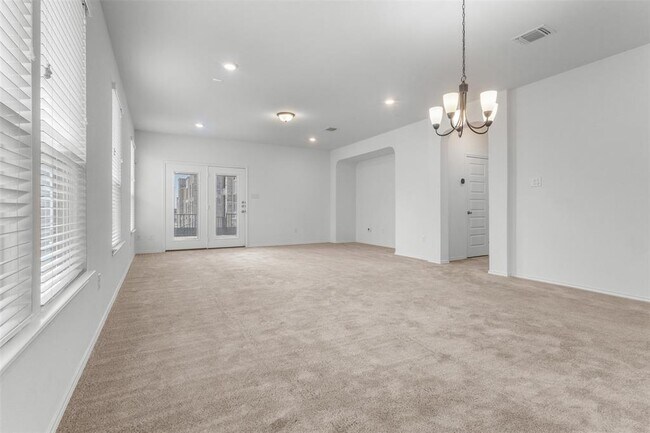 Building Photo - 108 Alpine St