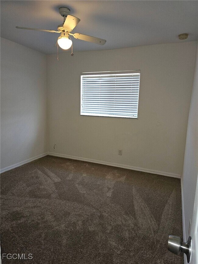 Building Photo - 1900 NW 33rd Ave