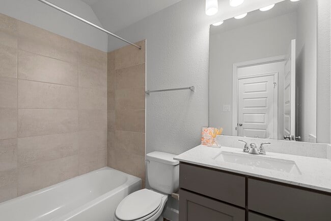 Building Photo - 7438 Cattail Fls Ln