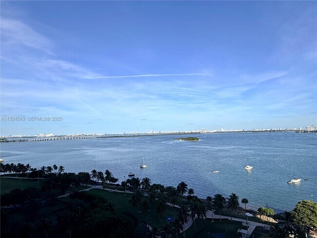 Building Photo - 488 NE 18th St