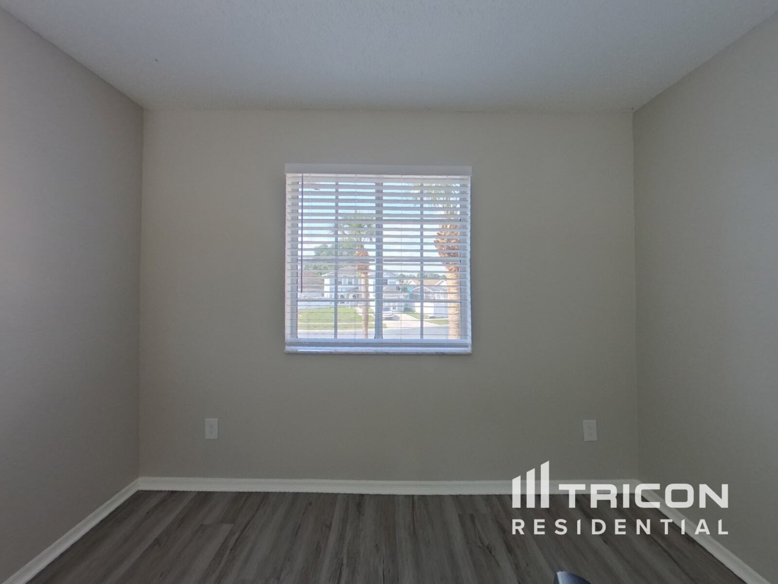 Building Photo - 3257 Brewster Dr