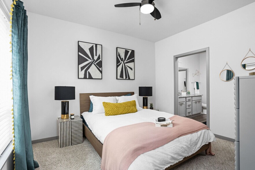 Crossroads Westside 601 Avenida Cesar E Chavez Kansas City MO 64108