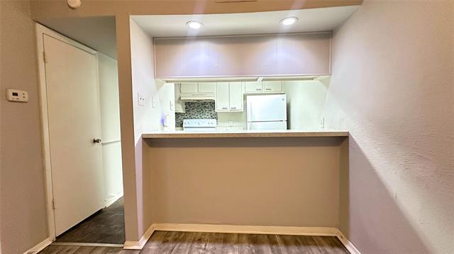 Building Photo - 3045 Park Ln