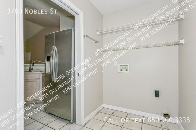 Building Photo - 3780 Nobles St
