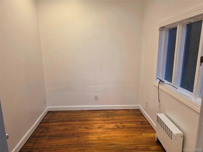 Building Photo - 60 Main St