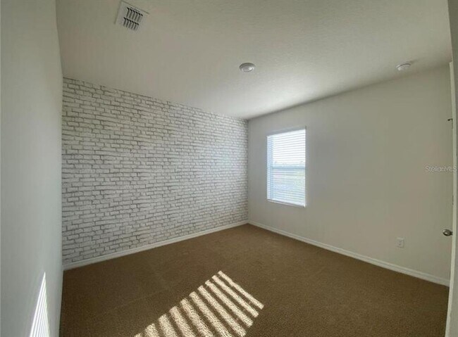 Building Photo - 2336 White Poppy Dr
