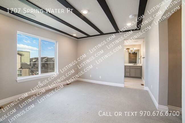 Building Photo - 1707 Spring Water Pt