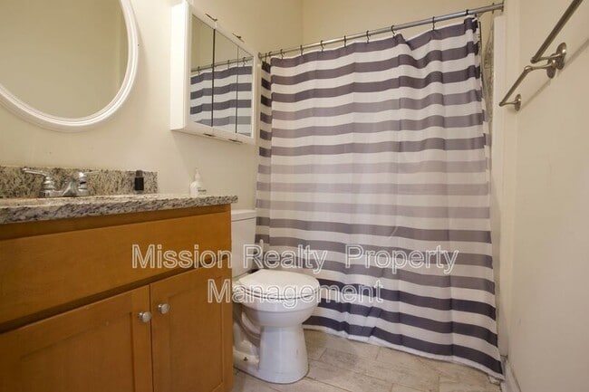 Building Photo - 11712 Chester Village Dr