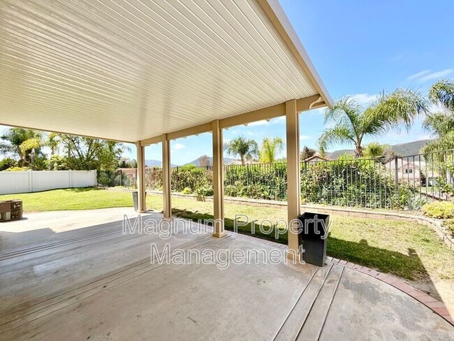Building Photo - 28291 Tierra Vista Rd