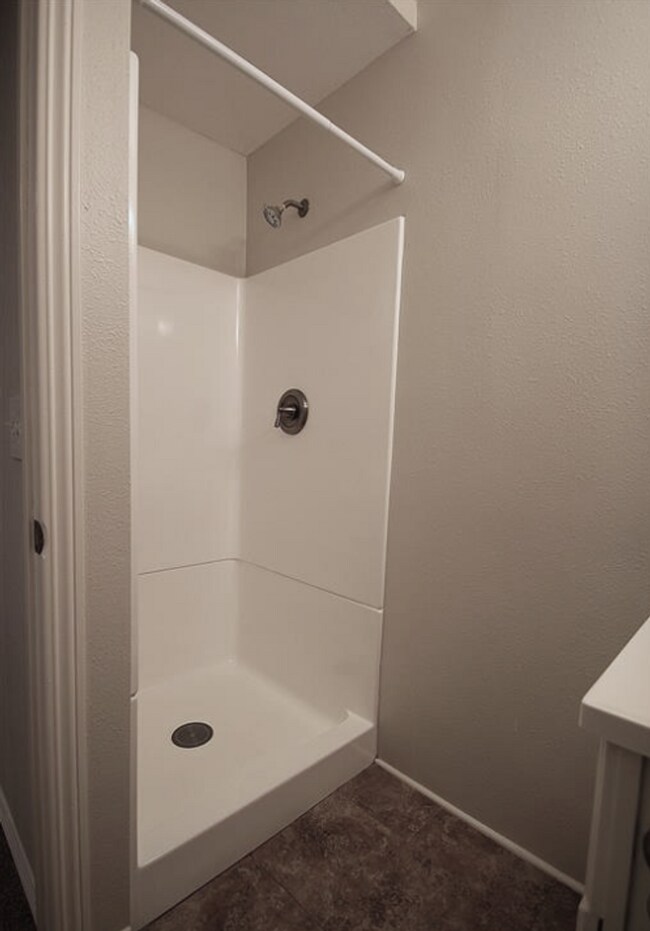 Building Photo - Spacious 3-Bedroom Townhome with Garage and Assigned Parking in San Ysidro