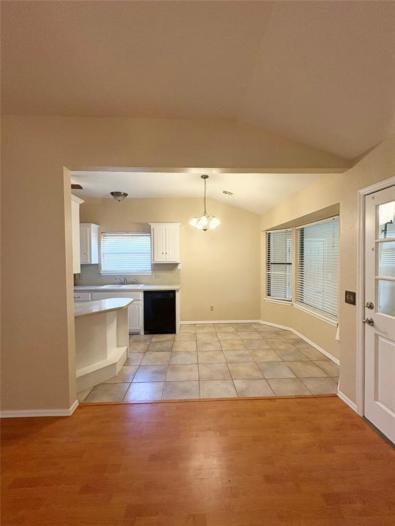 Building Photo - 1800 Cimarron Trail