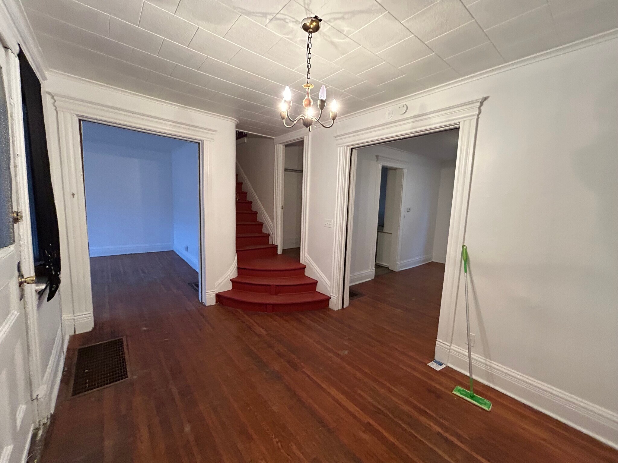 Building Photo - 78 Tacoma St