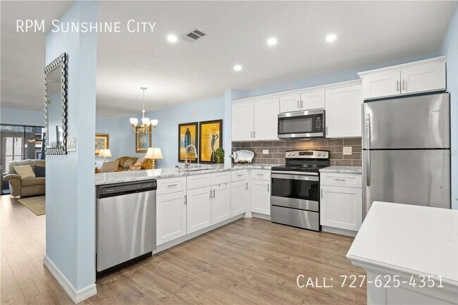 Building Photo - 2400 Winding Creek Blvd