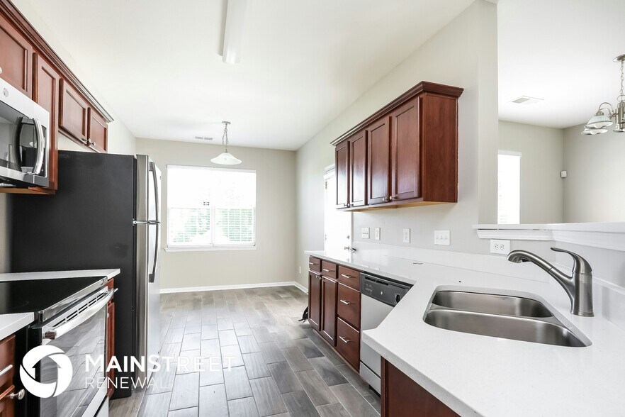 Building Photo - 1236 Burkston Ct