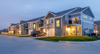 Building Photo - Village at Century Run Townhomes