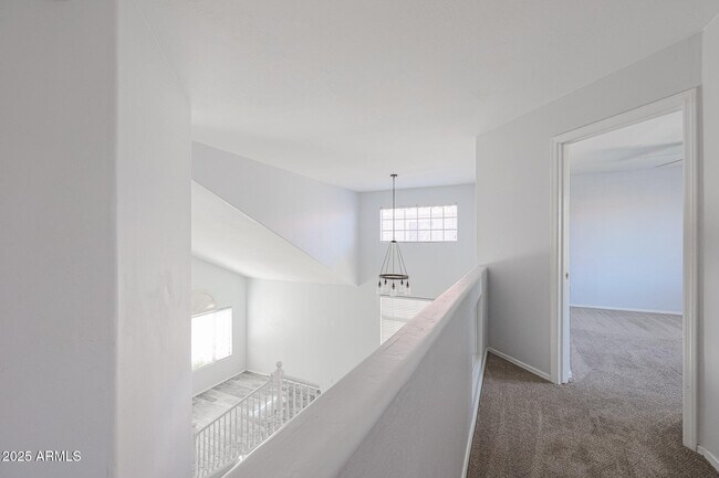 Building Photo - 4432 E Anderson Dr