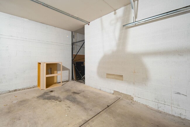 Building Photo - 1808 S Michigan Ave